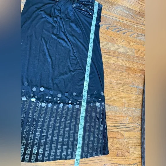 Black Sequin-Detail  Dress - Women's - Picture 5 of 5